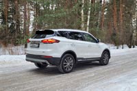 Тест-драйв Geely Atlas Pro