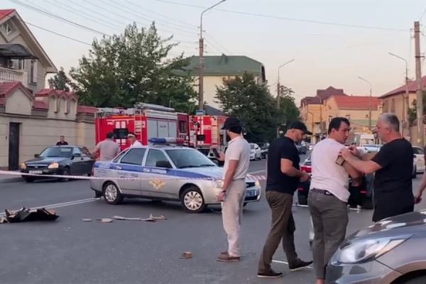 Трое раненных при терактах в Дагестане полицейских отправлены в клиники Москвы